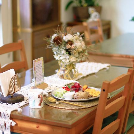 Pottery Flower B&B 지지 외부 사진