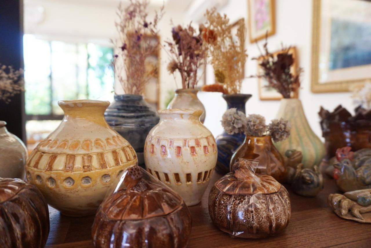 Pottery Flower B&B 지지 외부 사진