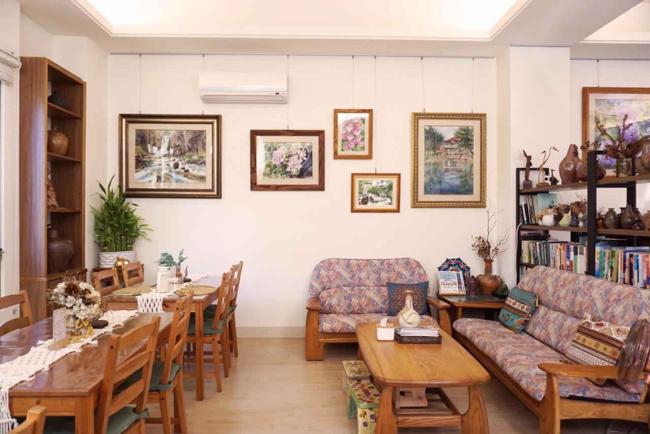 Pottery Flower B&B 지지 외부 사진