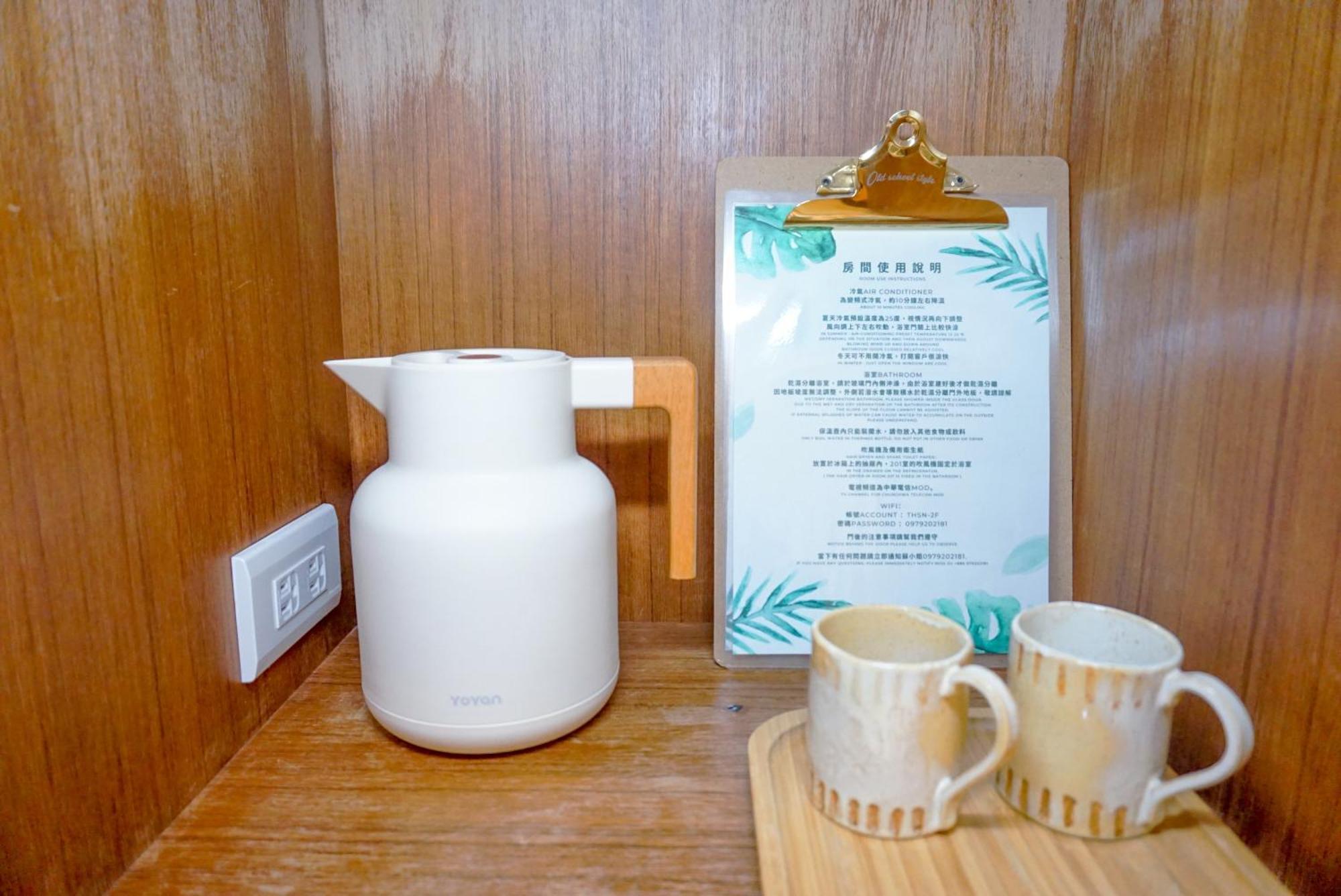 Pottery Flower B&B 지지 외부 사진